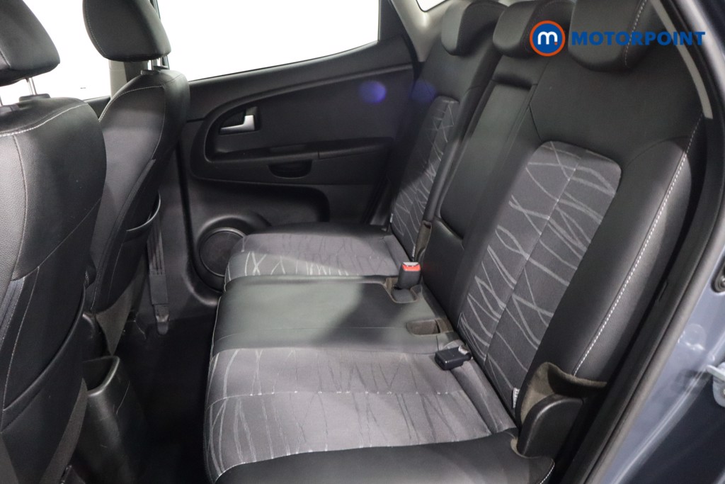 KIA Venga 4 Manual Petrol People Carrier - Stock Number (1571534) - 5th supplementary image
