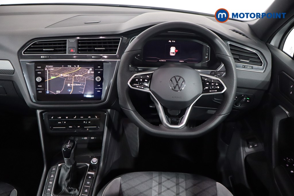 Volkswagen Tiguan R-Line Automatic Petrol Plug-In Hybrid SUV - Stock Number (1572337) - 3rd supplementary image