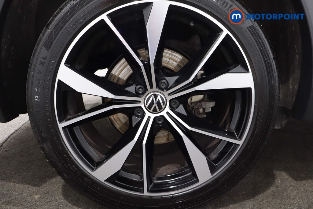 Volkswagen Tiguan R-Line Automatic Petrol Plug-In Hybrid SUV - Stock Number (1572337) - 9th supplementary image