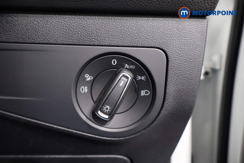 Volkswagen Tiguan R-Line Automatic Petrol Plug-In Hybrid SUV - Stock Number (1572337) - 23rd supplementary image