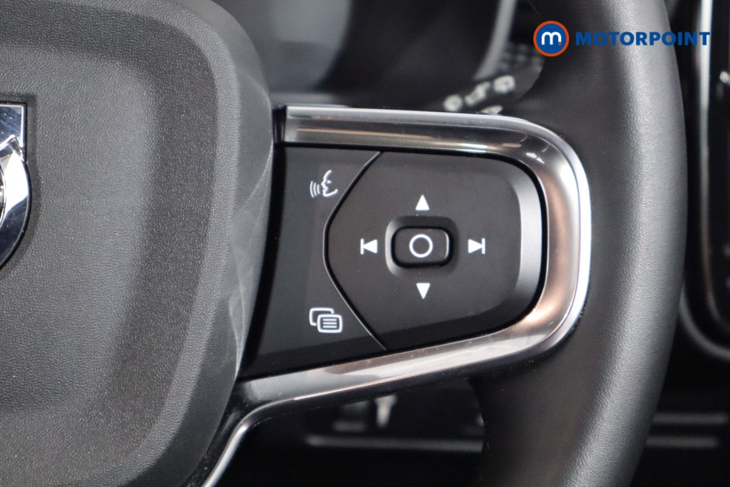 Volvo Xc40 R Design Automatic Petrol SUV - Stock Number (1572440) - 8th supplementary image