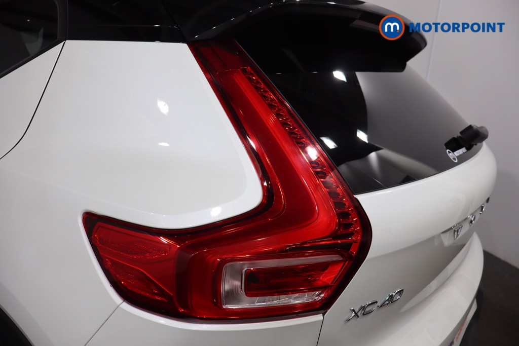 Volvo Xc40 R Design Automatic Petrol SUV - Stock Number (1572440) - 33rd supplementary image