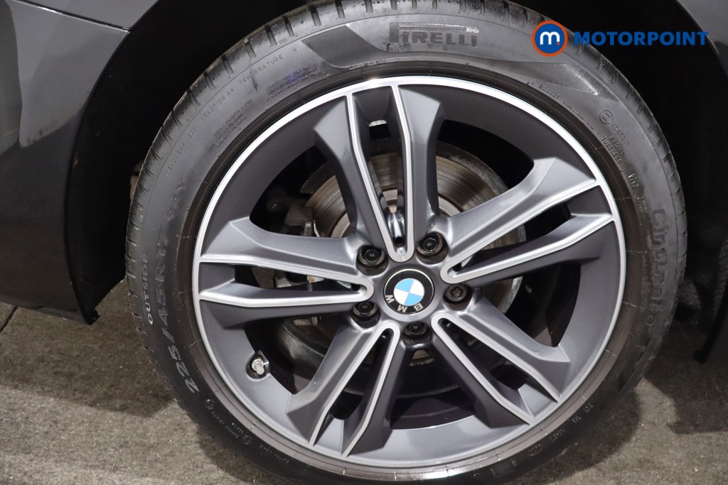 BMW 2 Series Sport Manual Petrol Saloon - Stock Number (1572441) - 9th supplementary image
