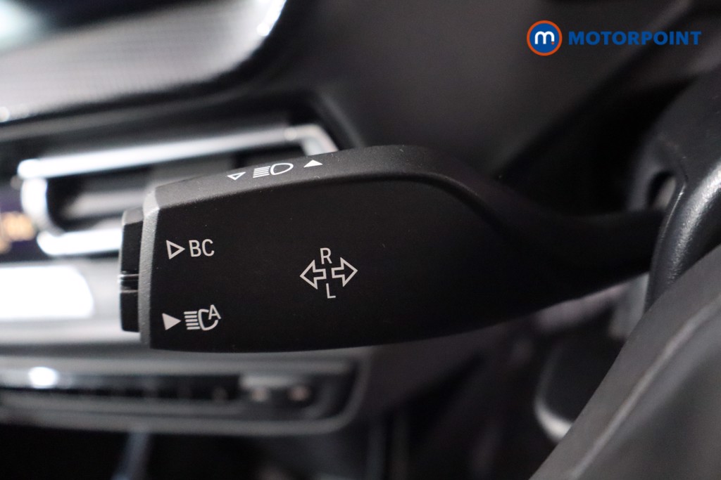 BMW 2 Series Sport Manual Petrol Saloon - Stock Number (1572441) - 19th supplementary image