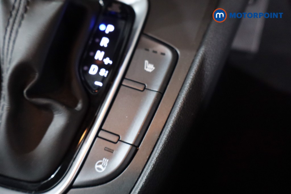 Hyundai Kona Premium Automatic Petrol-Electric Hybrid SUV - Stock Number (1572443) - 16th supplementary image