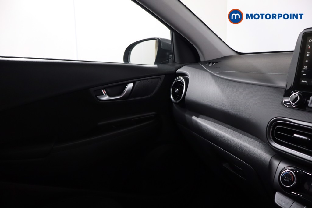 Hyundai Kona Premium Automatic Petrol-Electric Hybrid SUV - Stock Number (1572443) - 23rd supplementary image