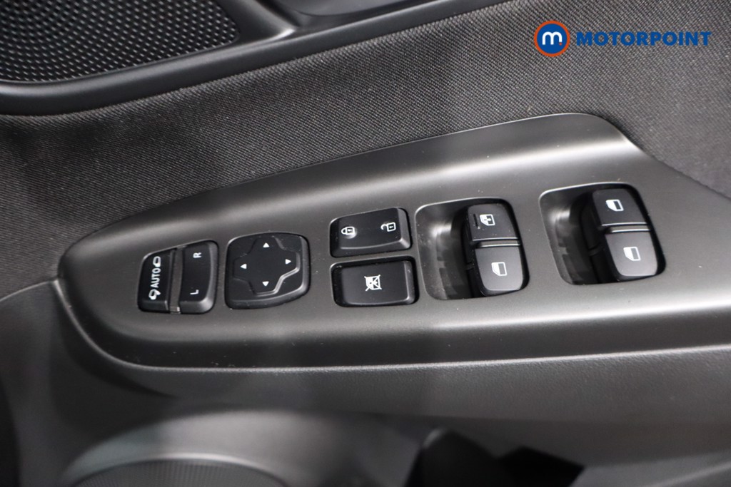 Hyundai Kona Premium Automatic Petrol-Electric Hybrid SUV - Stock Number (1572443) - 25th supplementary image