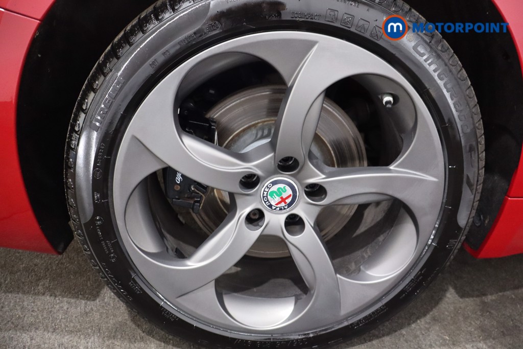 Alfa Romeo Giulia Veloce Automatic Petrol Saloon - Stock Number (1572598) - 9th supplementary image