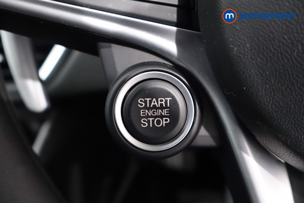 Alfa Romeo Giulia Veloce Automatic Petrol Saloon - Stock Number (1572598) - 13th supplementary image