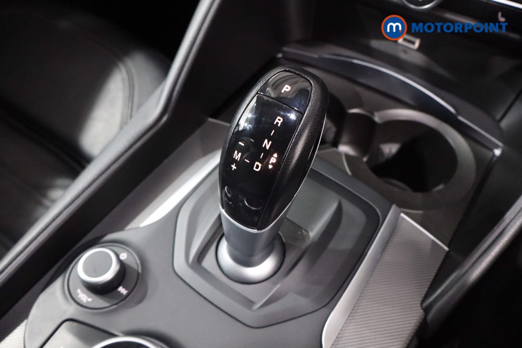 Alfa Romeo Giulia Veloce Automatic Petrol Saloon - Stock Number (1572598) - 14th supplementary image