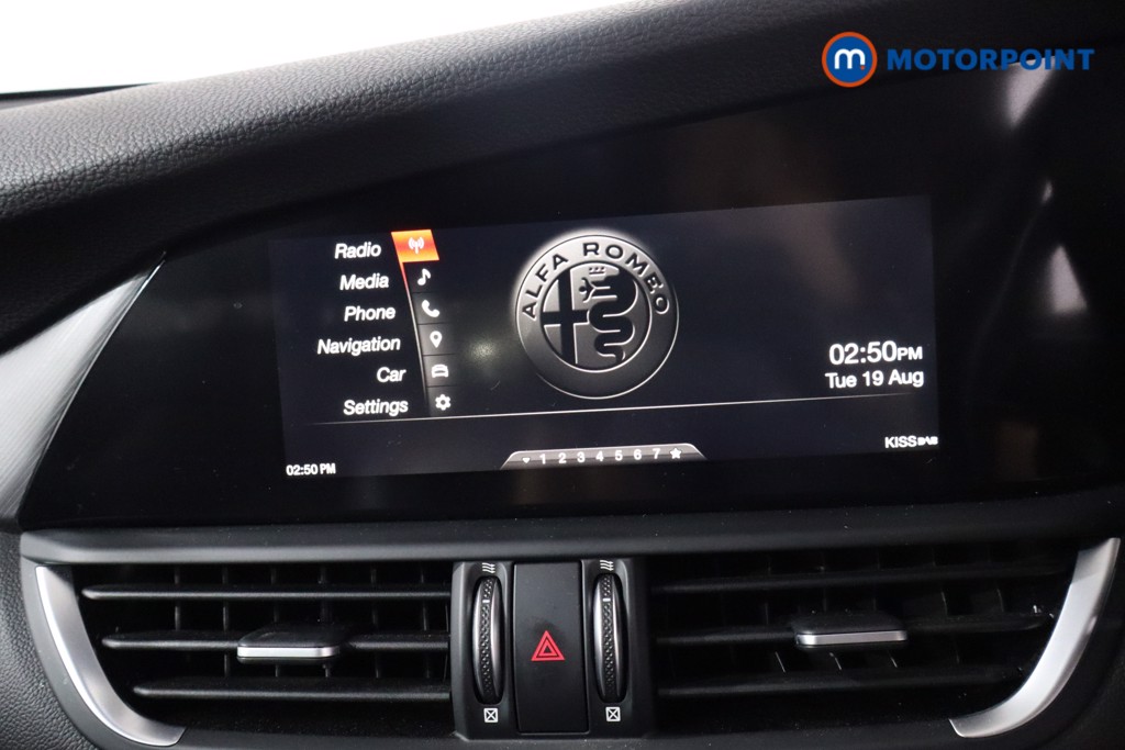 Alfa Romeo Giulia Veloce Automatic Petrol Saloon - Stock Number (1572598) - 15th supplementary image