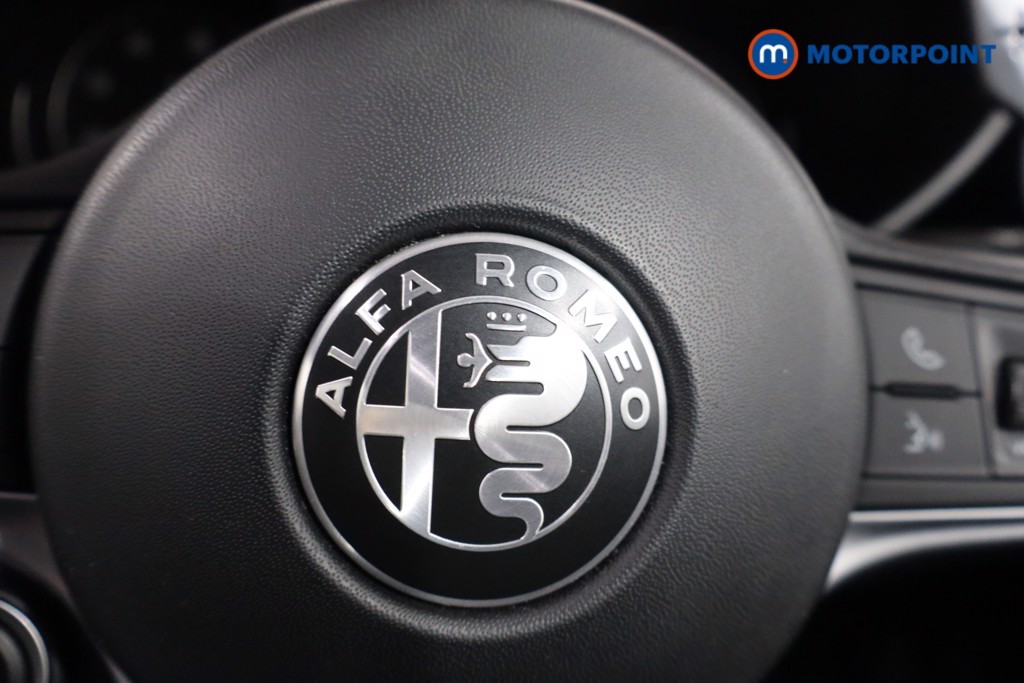 Alfa Romeo Giulia Veloce Automatic Petrol Saloon - Stock Number (1572598) - 18th supplementary image