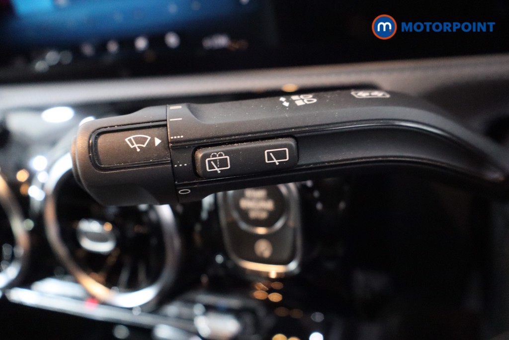 Mercedes-Benz A Class Sport Automatic Petrol Hatchback - Stock Number (1572755) - 16th supplementary image