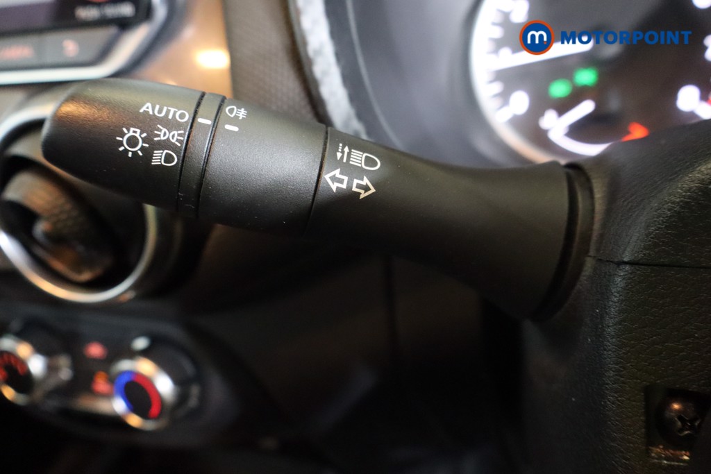Nissan Juke Acenta Manual Petrol SUV - Stock Number (1551397) - 15th supplementary image