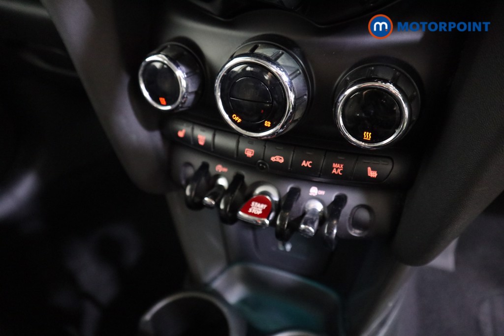 Mini Hatchback Cooper Classic Manual Petrol Hatchback - Stock Number (1551656) - 7th supplementary image
