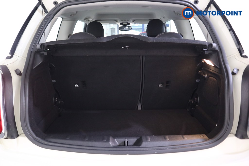 Mini Hatchback Cooper Classic Manual Petrol Hatchback - Stock Number (1551656) - 15th supplementary image