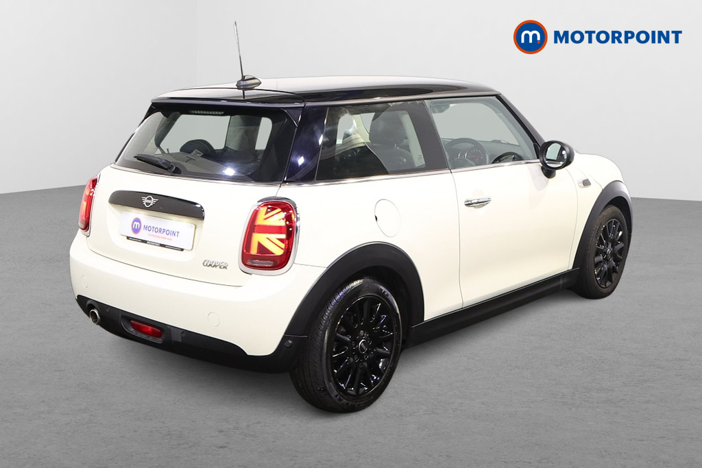 Mini Hatchback Cooper Classic Manual Petrol Hatchback - Stock Number (1551656) - Drivers side rear corner
