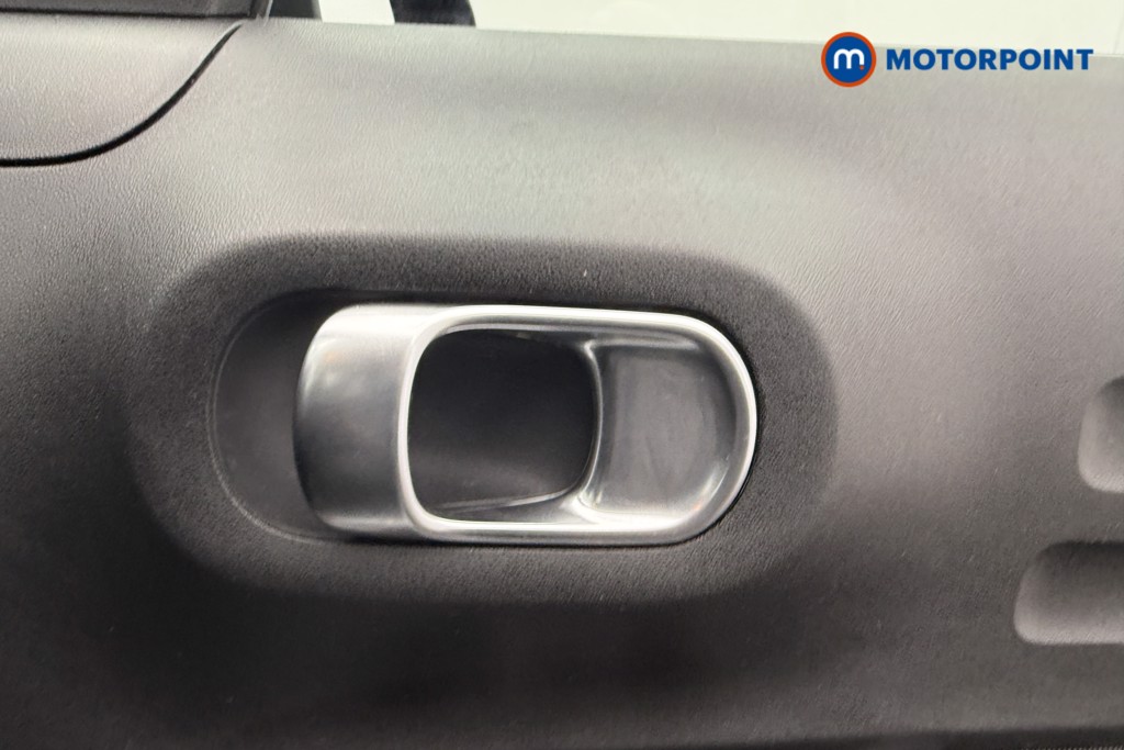 Citroen C3 Shine Plus Manual Petrol Hatchback - Stock Number (1558465) - 13th supplementary image