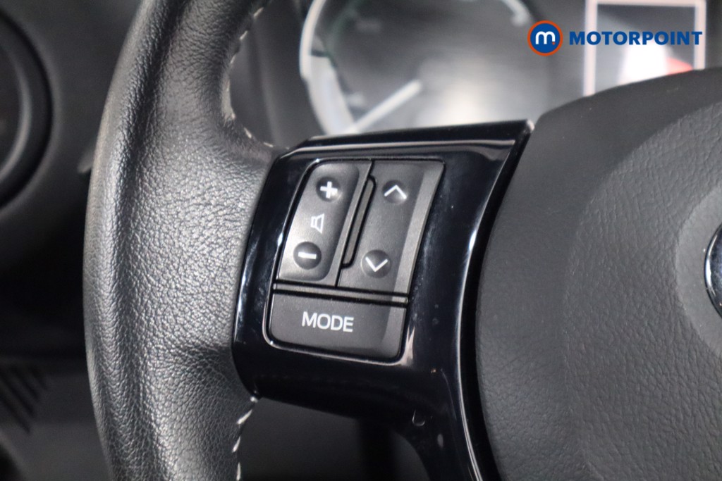 Toyota Yaris Excel Automatic Petrol-Electric Hybrid Hatchback - Stock Number (1560192) - 7th supplementary image