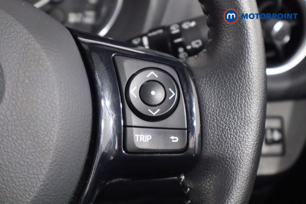 Toyota Yaris Excel Automatic Petrol-Electric Hybrid Hatchback - Stock Number (1560192) - 8th supplementary image