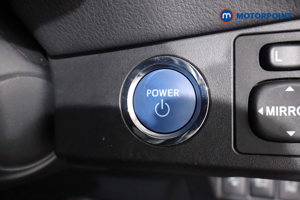 Toyota Yaris Excel Automatic Petrol-Electric Hybrid Hatchback - Stock Number (1560192) - 13th supplementary image