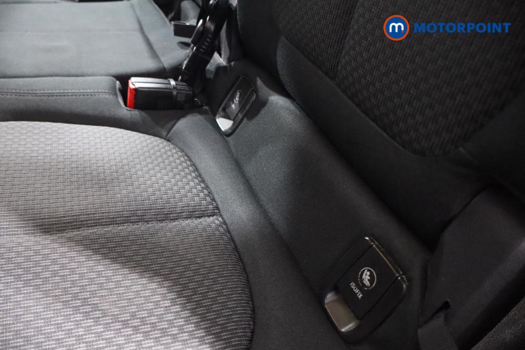 BMW 2 Series SE Manual Petrol People Carrier - Stock Number (1560600) - 17th supplementary image