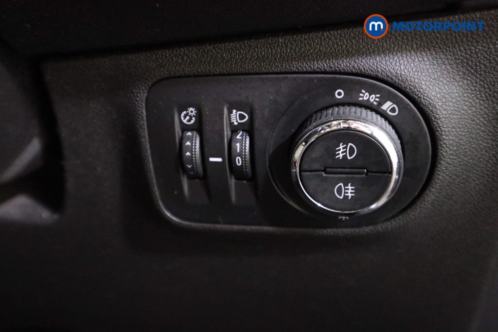 Vauxhall Corsa Sri Vx-Line Nav Black Manual Petrol Hatchback - Stock Number (1560879) - 9th supplementary image