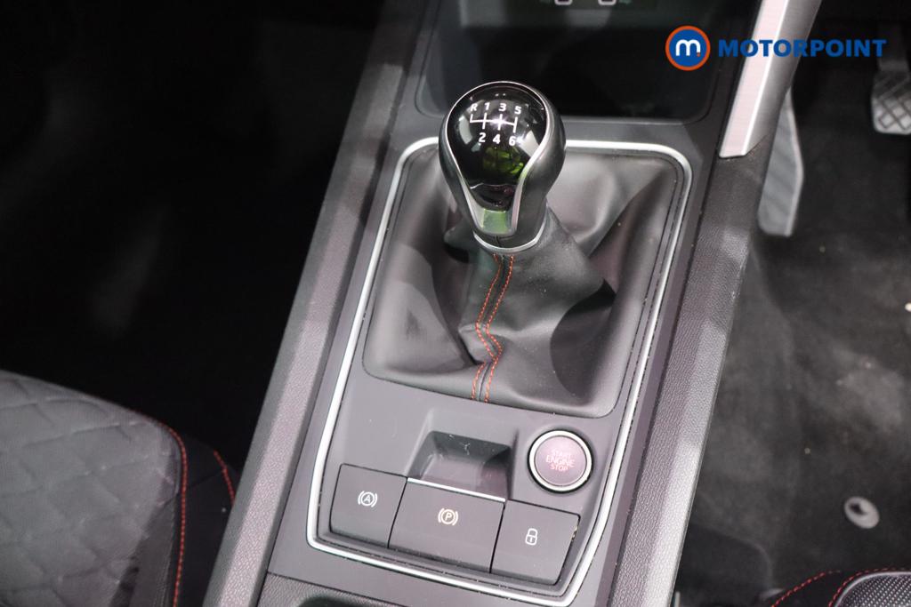 Seat Leon FR Manual Petrol Hatchback - Stock Number (1561385) - 4th supplementary image