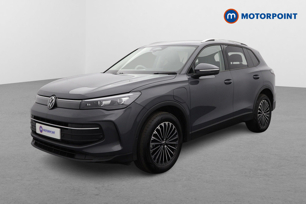 Volkswagen Tiguan Match Automatic Petrol Plug-In Hybrid SUV - Stock Number (1562264) - Passenger side front corner
