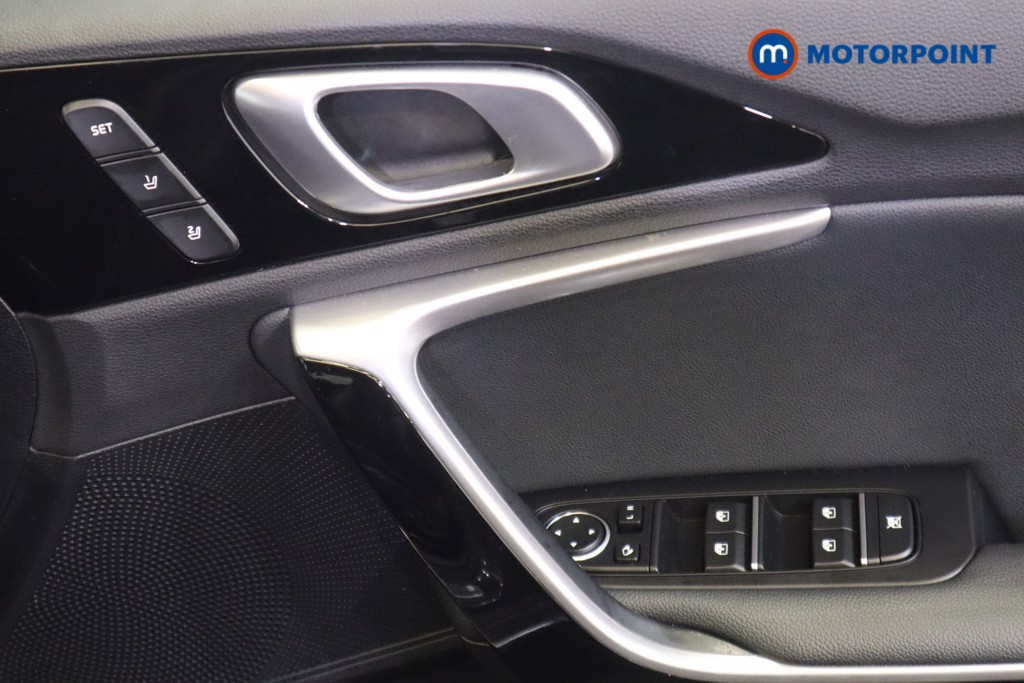 KIA Xceed 4 Automatic Petrol Plug-In Hybrid Hatchback - Stock Number (1562399) - 14th supplementary image
