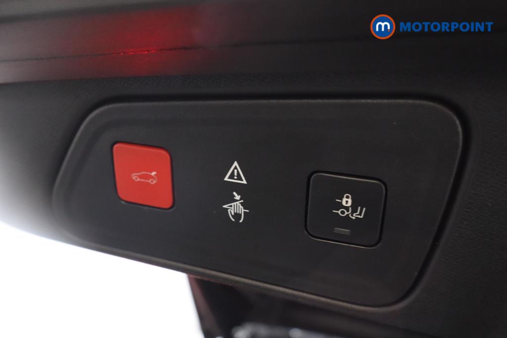 Peugeot 3008 Gt Line Manual Petrol SUV - Stock Number (1562528) - 31st supplementary image
