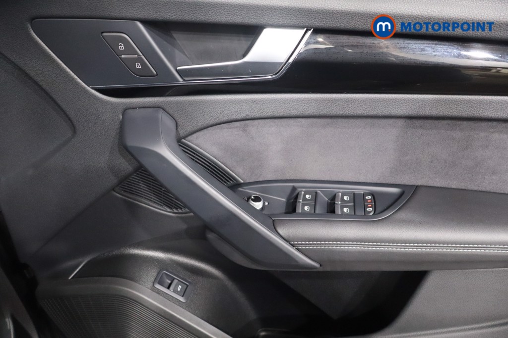 Audi Q5 Edition 1 Automatic Petrol SUV - Stock Number (1564127) - 27th supplementary image