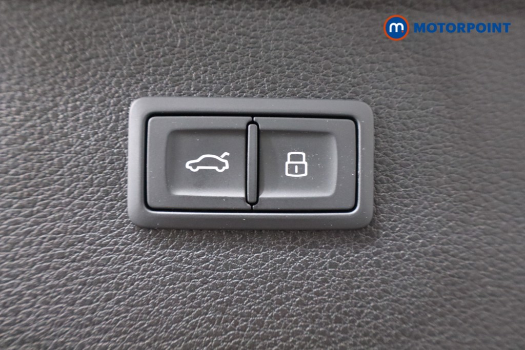 Audi Q5 Edition 1 Automatic Petrol SUV - Stock Number (1564127) - 40th supplementary image