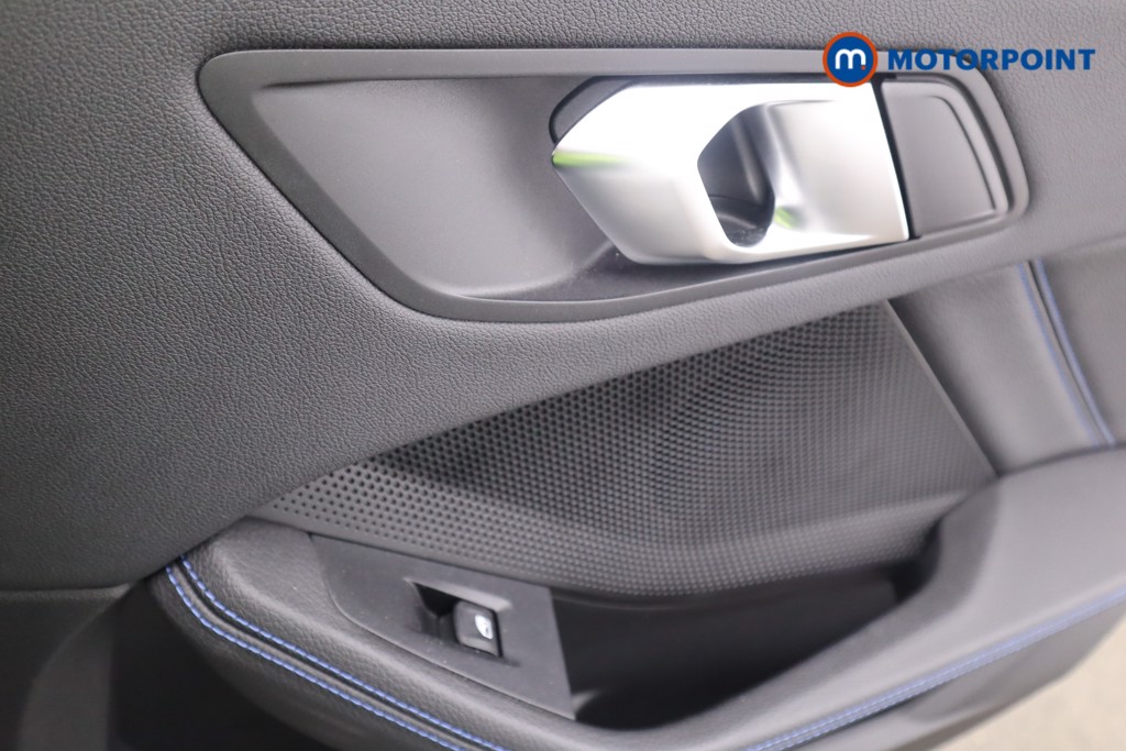 BMW 1 Series M Sport Automatic Petrol Hatchback - Stock Number (1564291) - 18th supplementary image