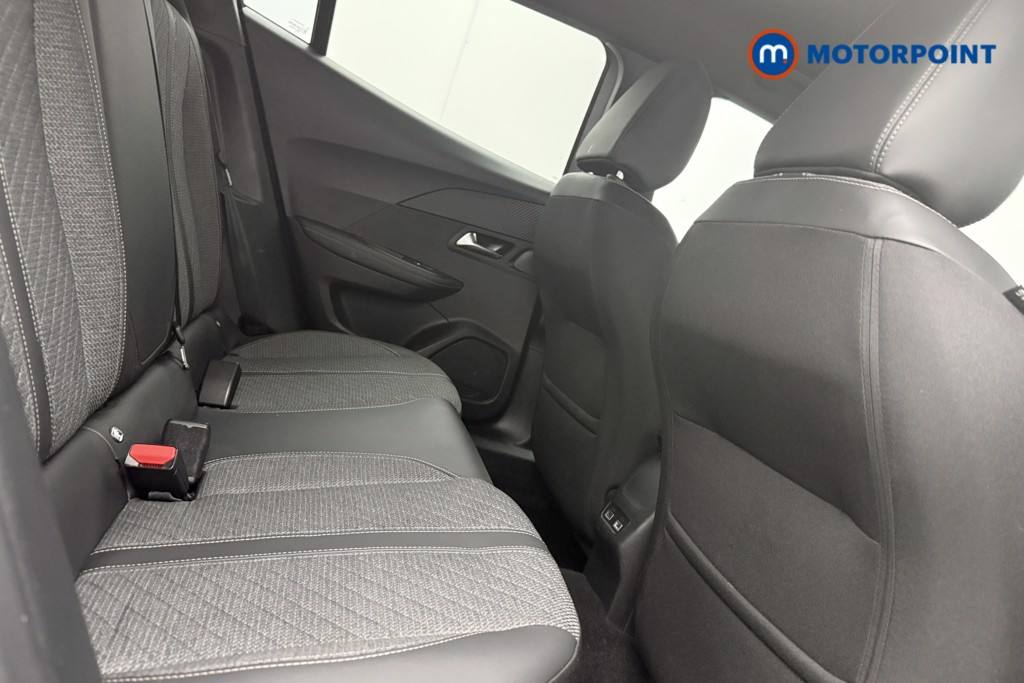 Peugeot 2008 Allure Manual Petrol SUV - Stock Number (1564798) - 9th supplementary image
