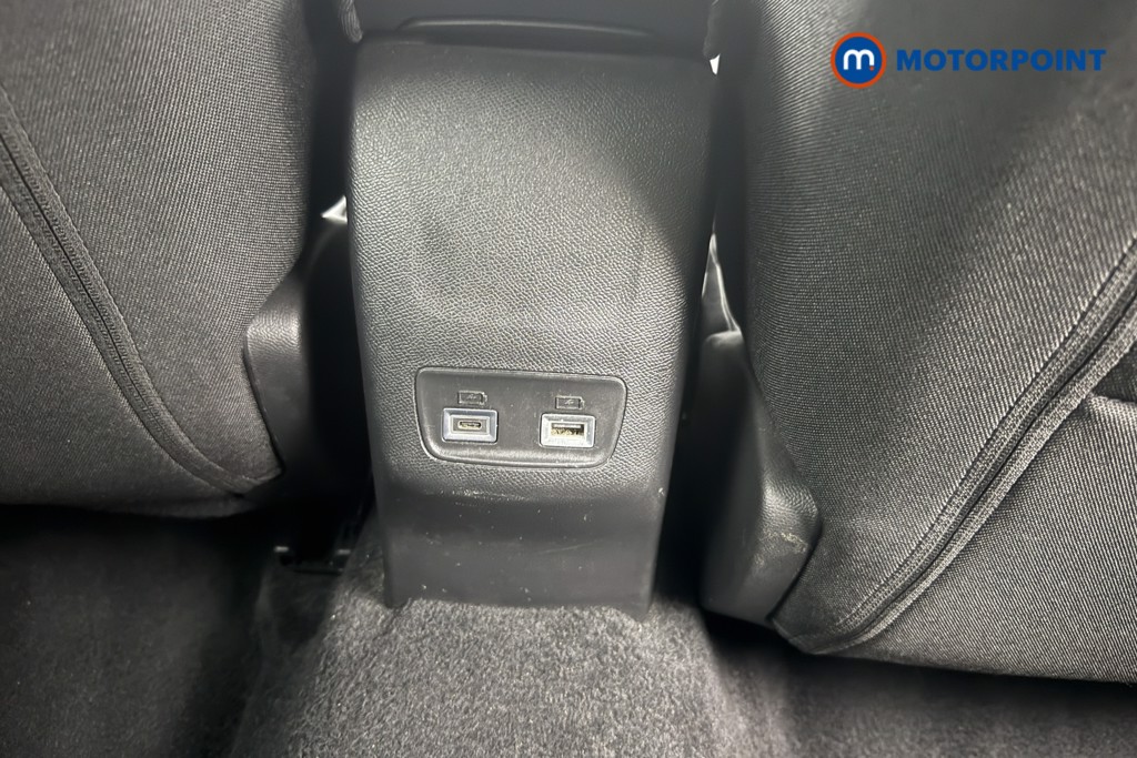 Peugeot 2008 Allure Manual Petrol SUV - Stock Number (1564798) - 20th supplementary image