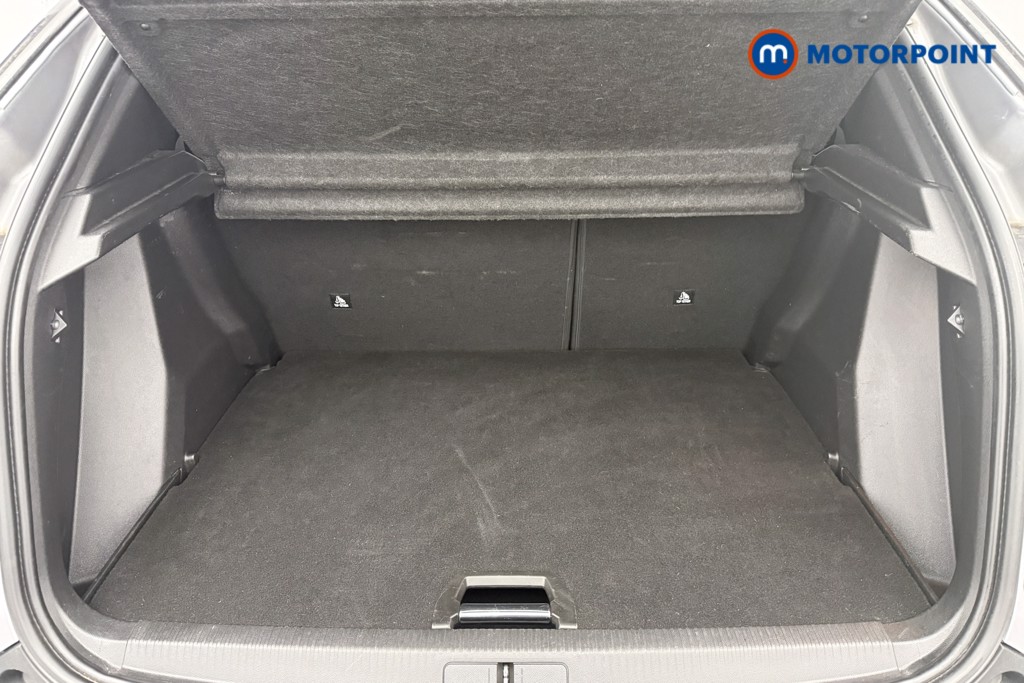 Peugeot 2008 Allure Manual Petrol SUV - Stock Number (1564798) - 22nd supplementary image