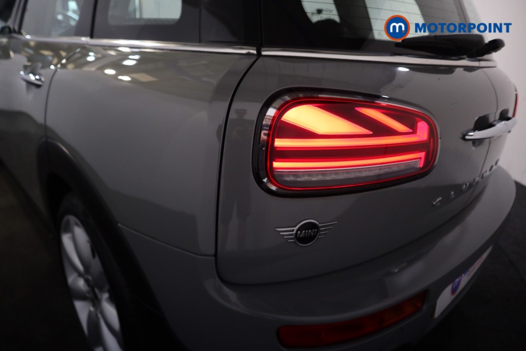 Mini Clubman Cooper Exclusive Automatic Petrol Estate - Stock Number (1565019) - 22nd supplementary image