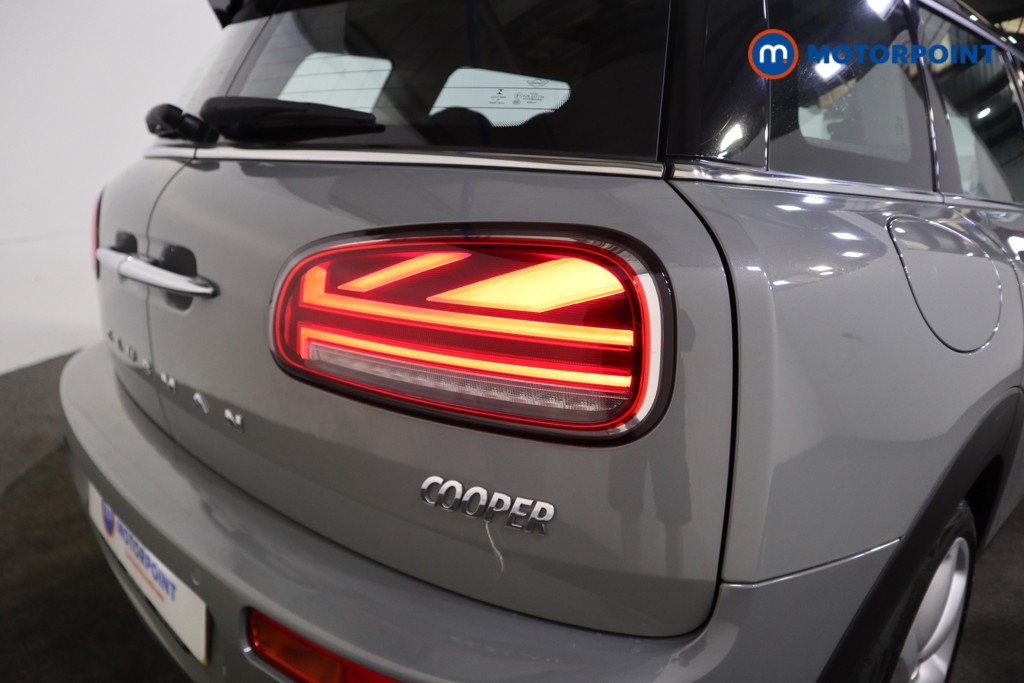 Mini Clubman Cooper Exclusive Automatic Petrol Estate - Stock Number (1565019) - 23rd supplementary image