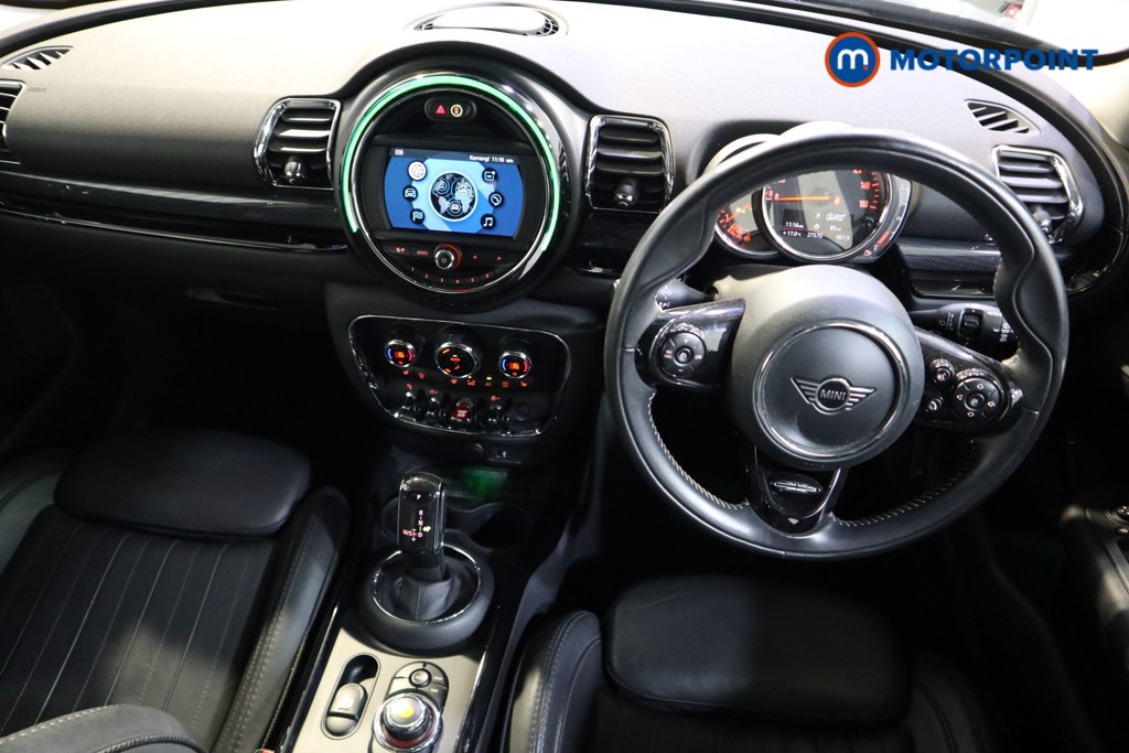 Mini Clubman Cooper Exclusive Automatic Petrol Estate - Stock Number (1565019) - 1st supplementary image