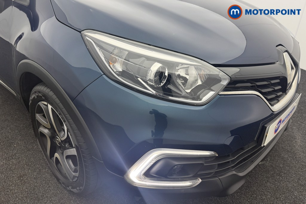 Renault Captur Iconic Manual Petrol SUV - Stock Number (1565058) - 15th supplementary image