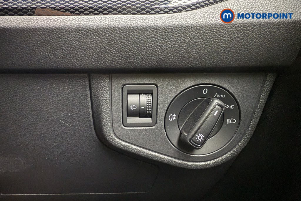 Volkswagen Polo Life Manual Petrol Hatchback - Stock Number (1565358) - 15th supplementary image