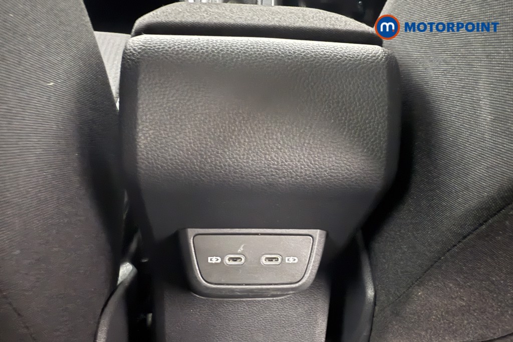Volkswagen Polo Life Manual Petrol Hatchback - Stock Number (1565358) - 16th supplementary image