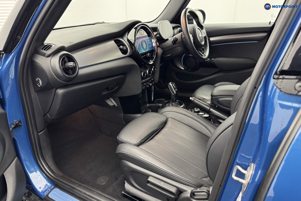 Mini Hatchback Cooper S Exclusive Automatic Petrol Hatchback - Stock Number (1565769) - 9th supplementary image