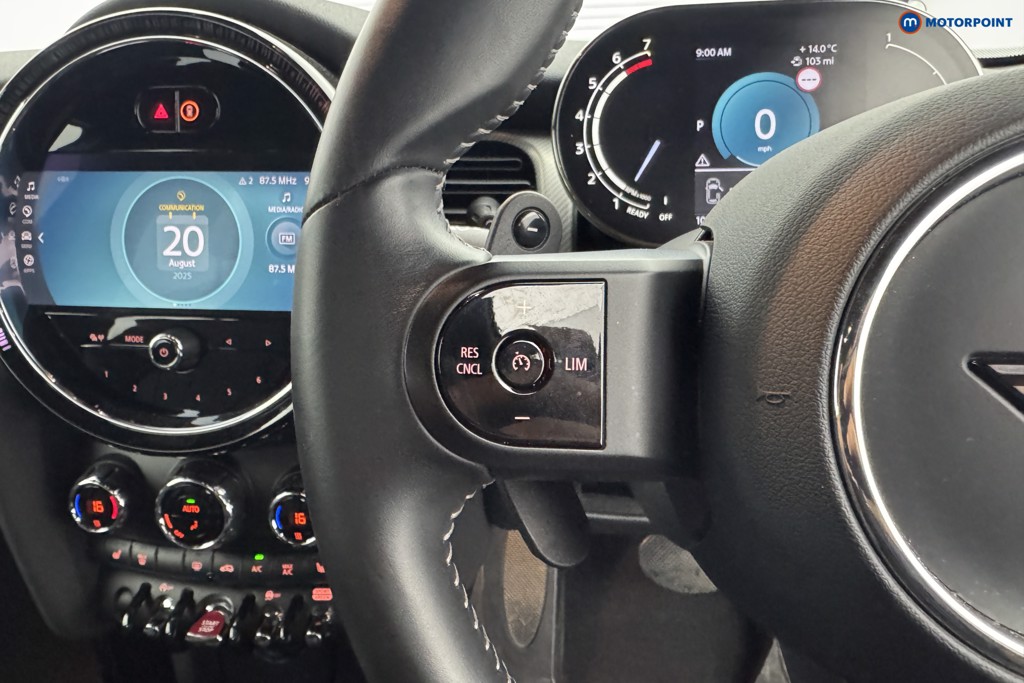 Mini Hatchback Cooper S Exclusive Automatic Petrol Hatchback - Stock Number (1565769) - 12th supplementary image