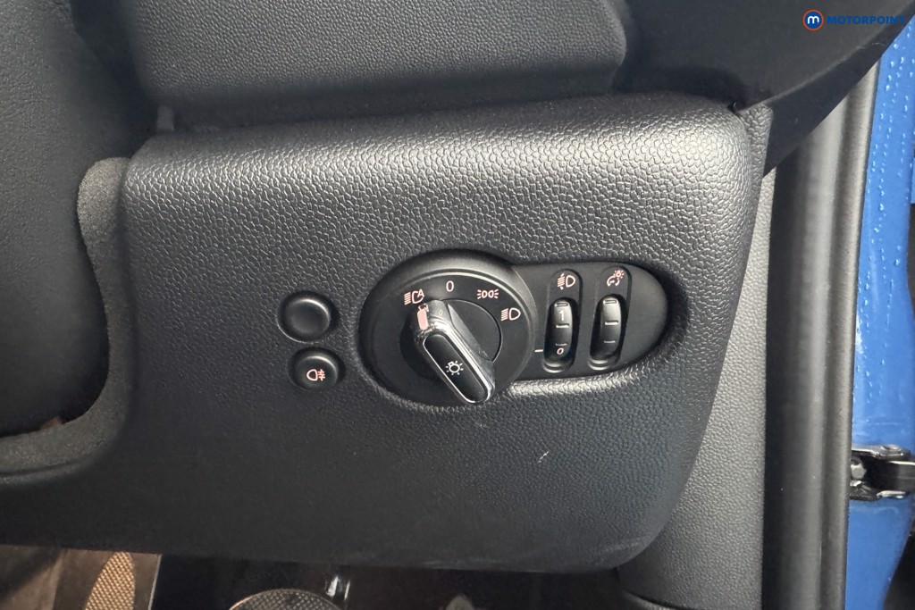 Mini Hatchback Cooper S Exclusive Automatic Petrol Hatchback - Stock Number (1565769) - 15th supplementary image