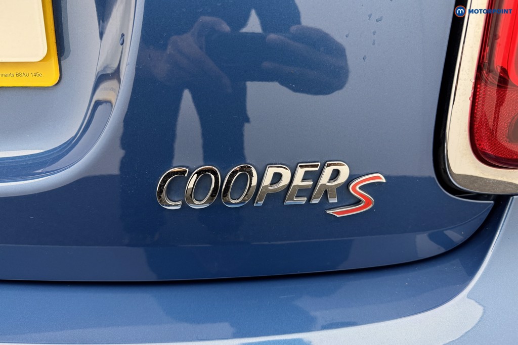 Mini Hatchback Cooper S Exclusive Automatic Petrol Hatchback - Stock Number (1565769) - 19th supplementary image