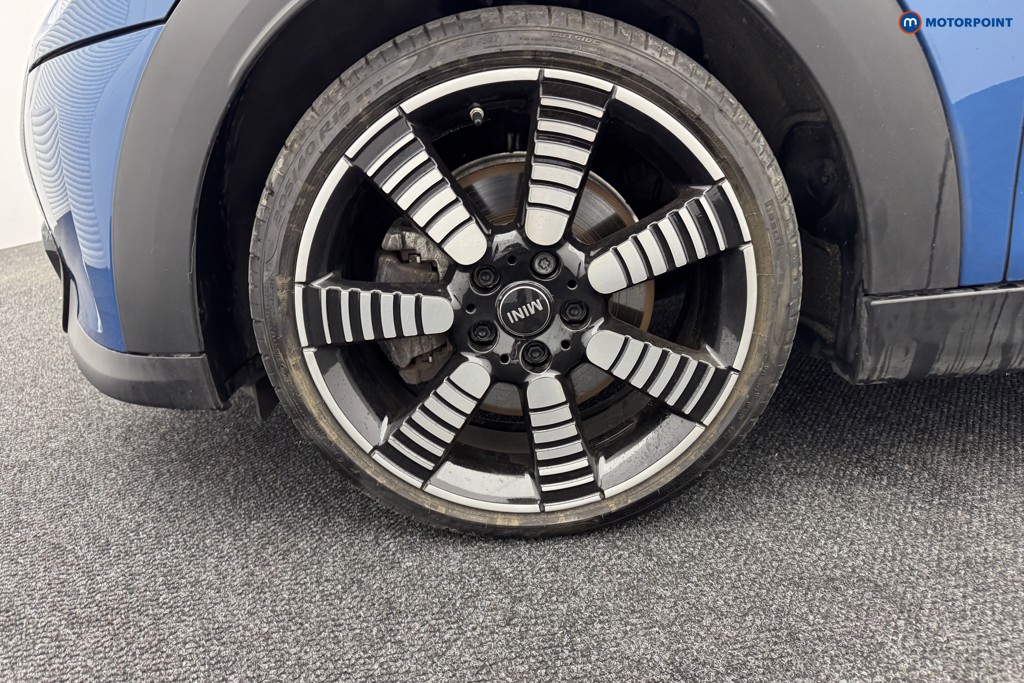 Mini Hatchback Cooper S Exclusive Automatic Petrol Hatchback - Stock Number (1565769) - 25th supplementary image