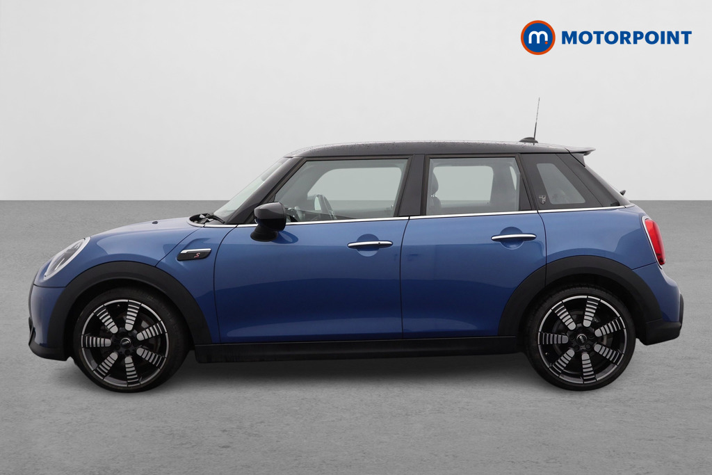 Mini Hatchback Cooper S Exclusive Automatic Petrol Hatchback - Stock Number (1565769) - Passenger side