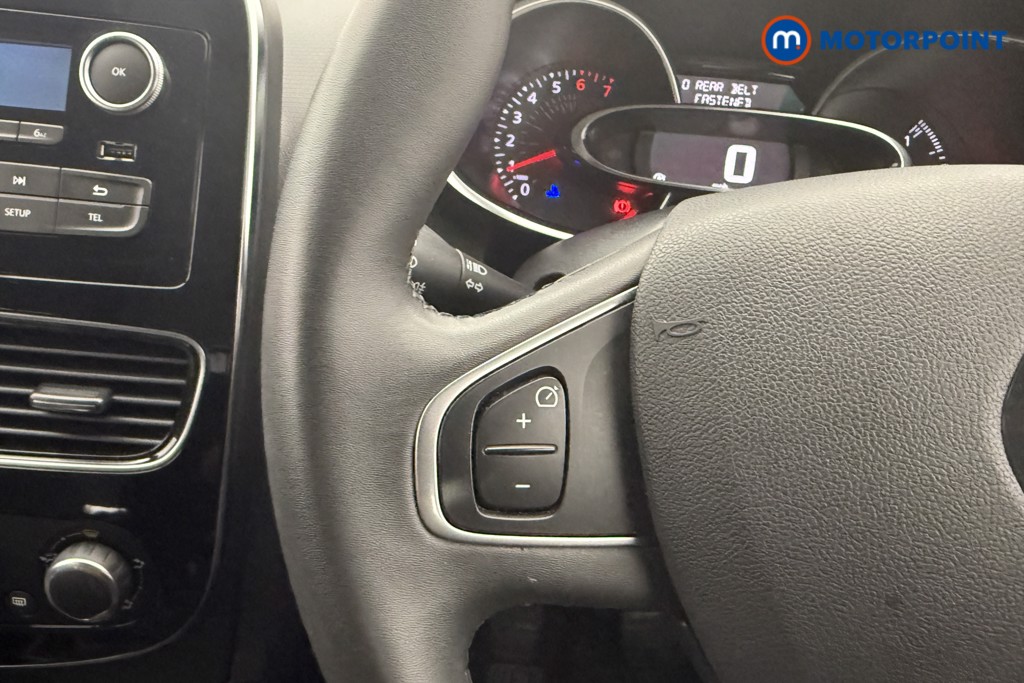 Renault Clio Play Manual Petrol Hatchback - Stock Number (1565846) - 7th supplementary image